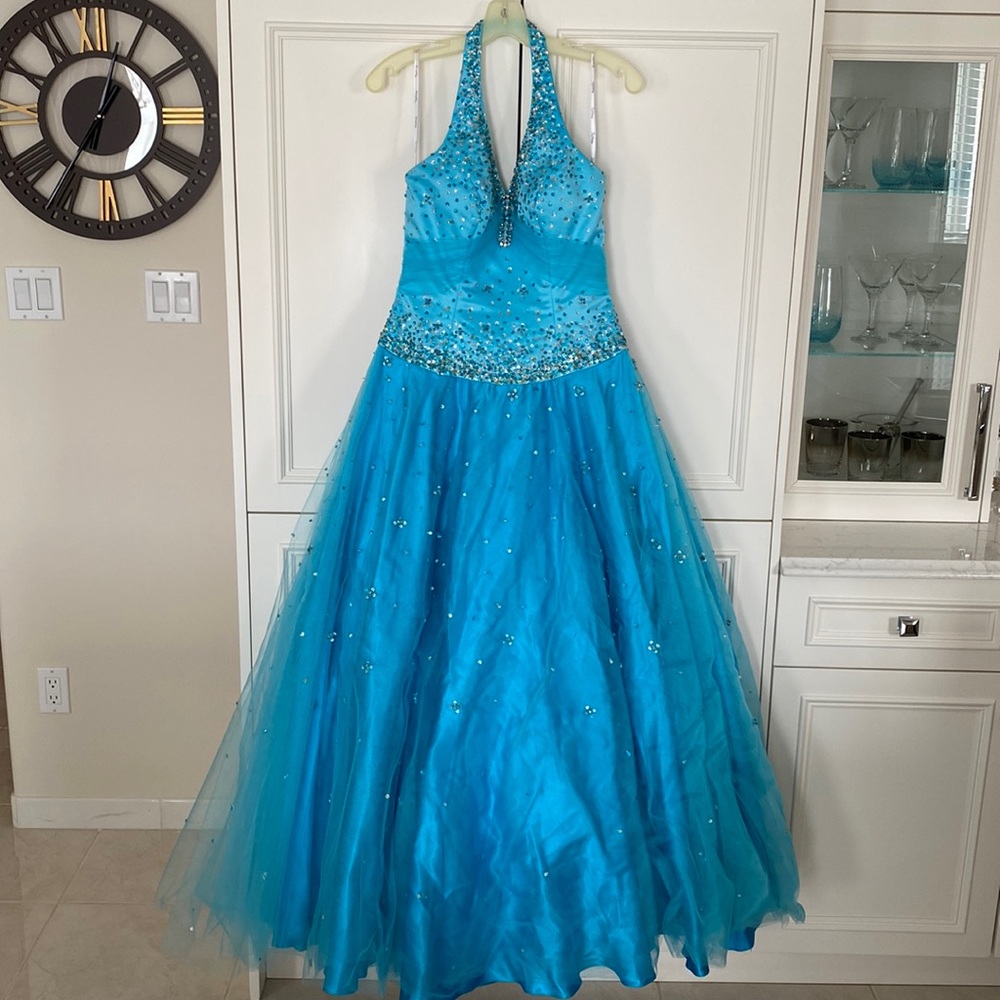 Tiffany baby blue sequin graduation dress